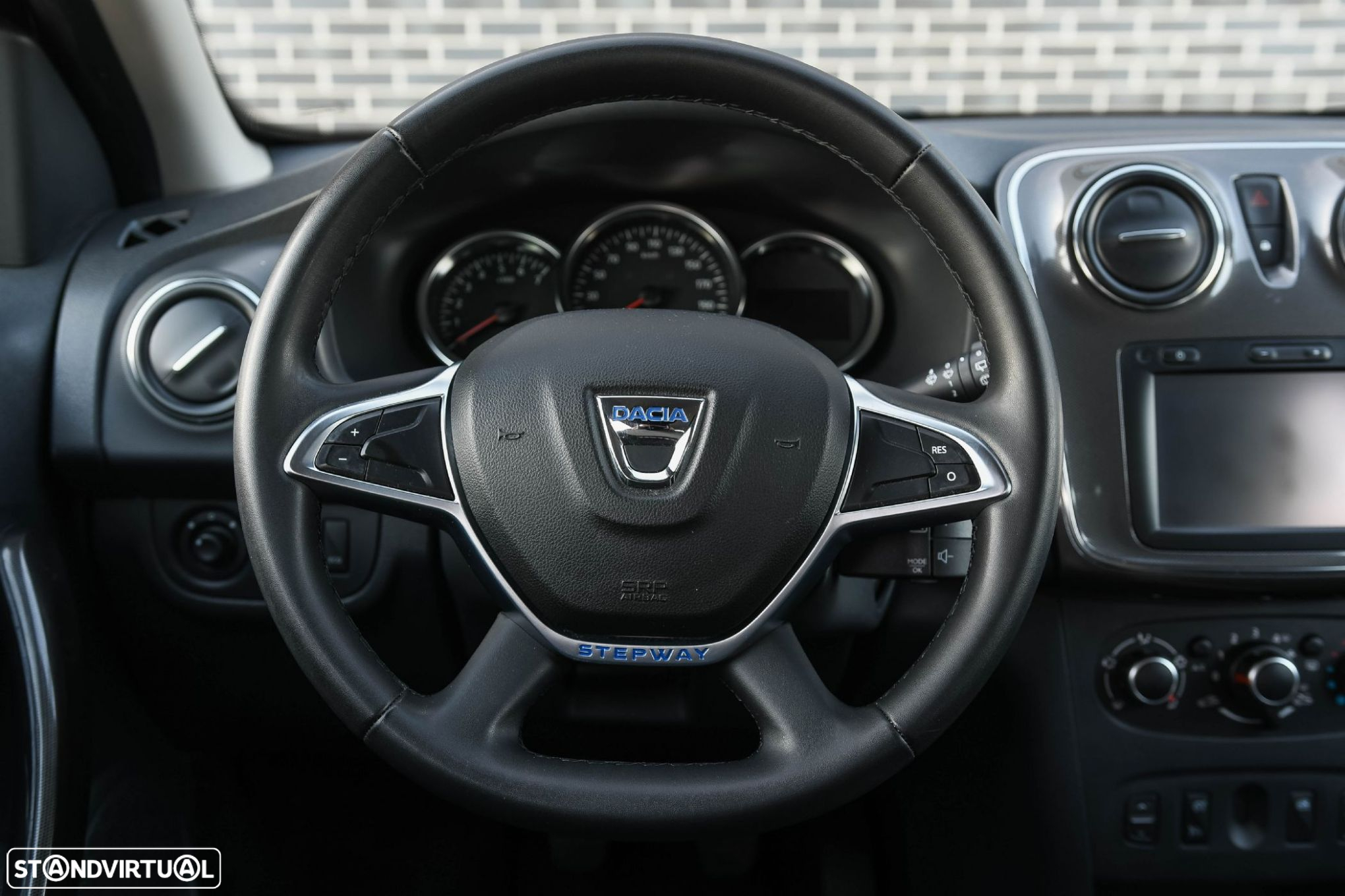 Dacia Sandero 0.9 TCe SL Stepway of Life - 36