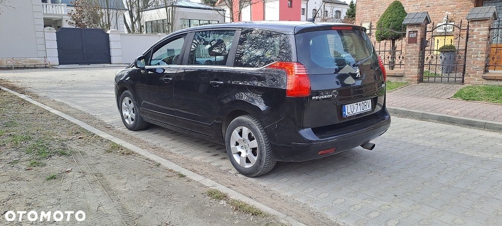 Peugeot 5008 HDI FAP 110 Platinum - 2