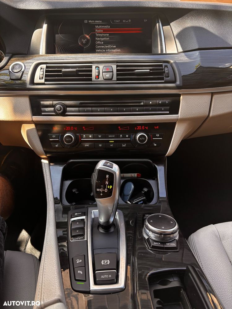 BMW Seria 5 520d xDrive AT - 20