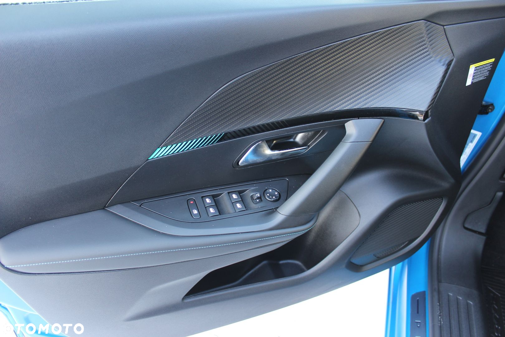 Peugeot 2008 1.2 PureTech Allure Pack S&S EAT8 - 14