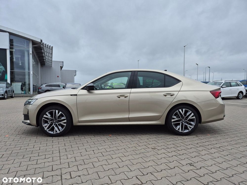 Skoda Octavia 1.5 TSI mHEV Sportline DSG - 2