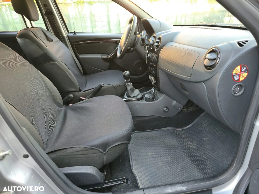 Dacia Duster SCe 115 4x4 Prestige - 10