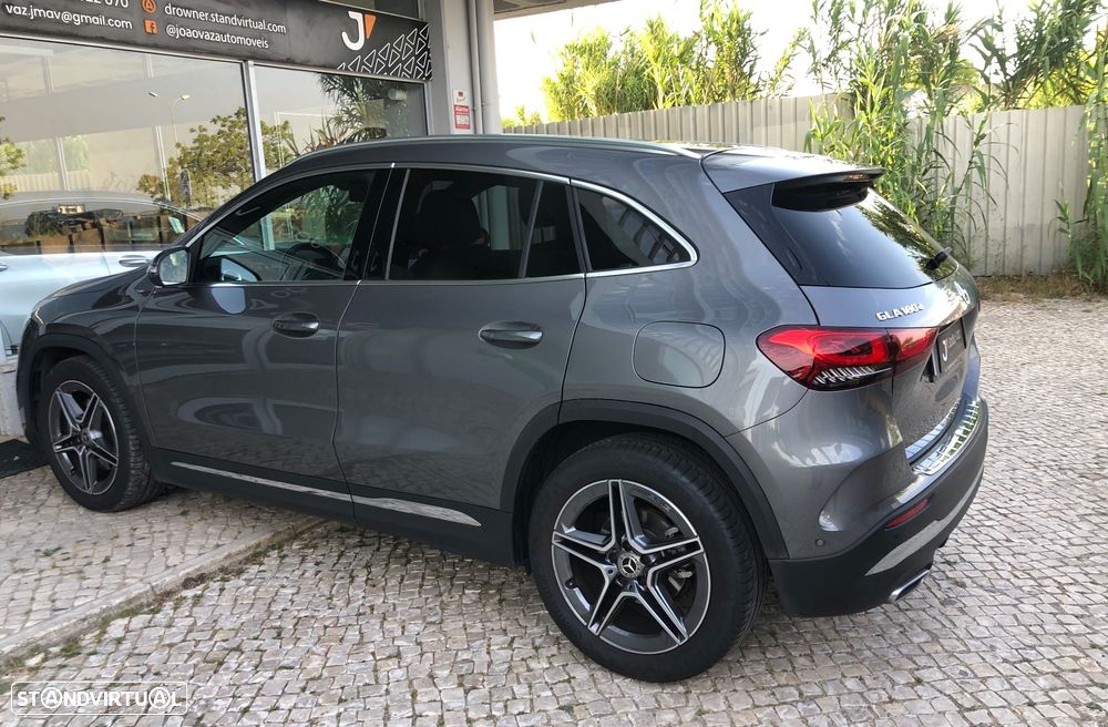 Mercedes-Benz GLA 180 d AMG Line - 11