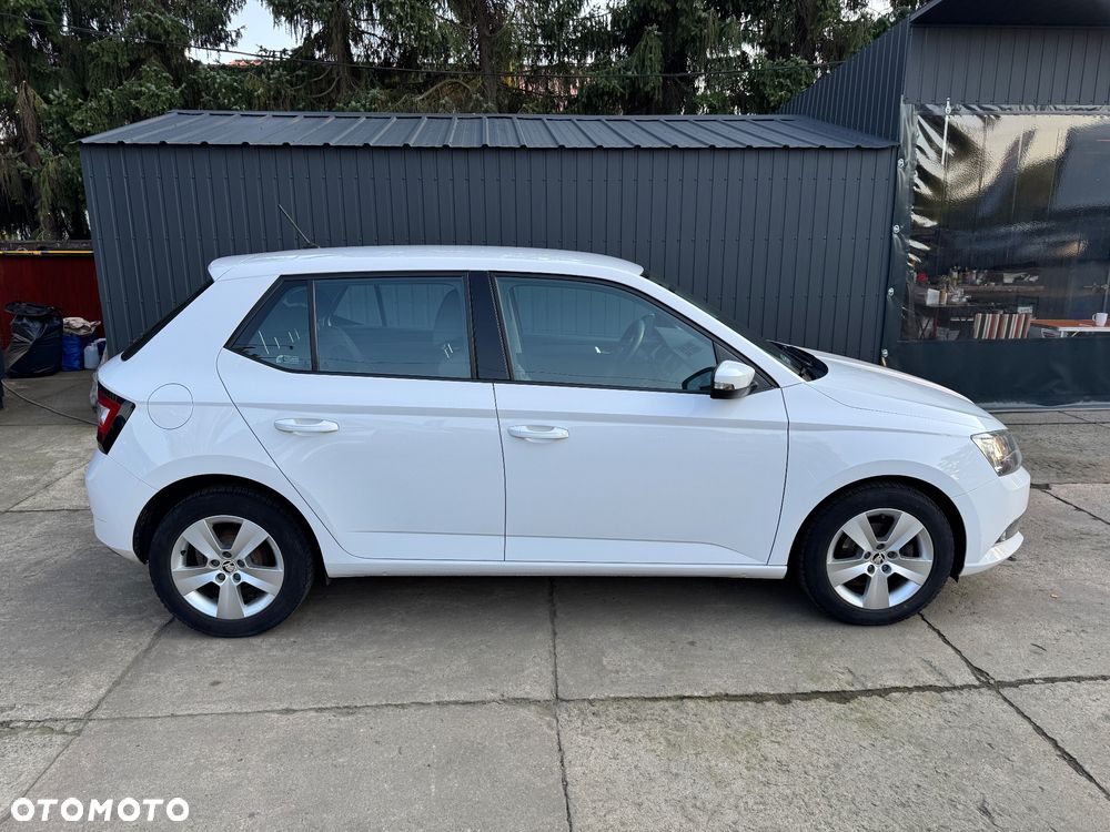 Skoda Fabia 1.0 Active - 4