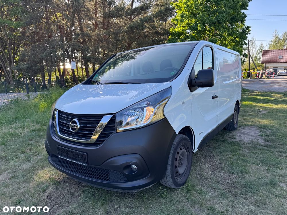 Nissan NV 300 - 2