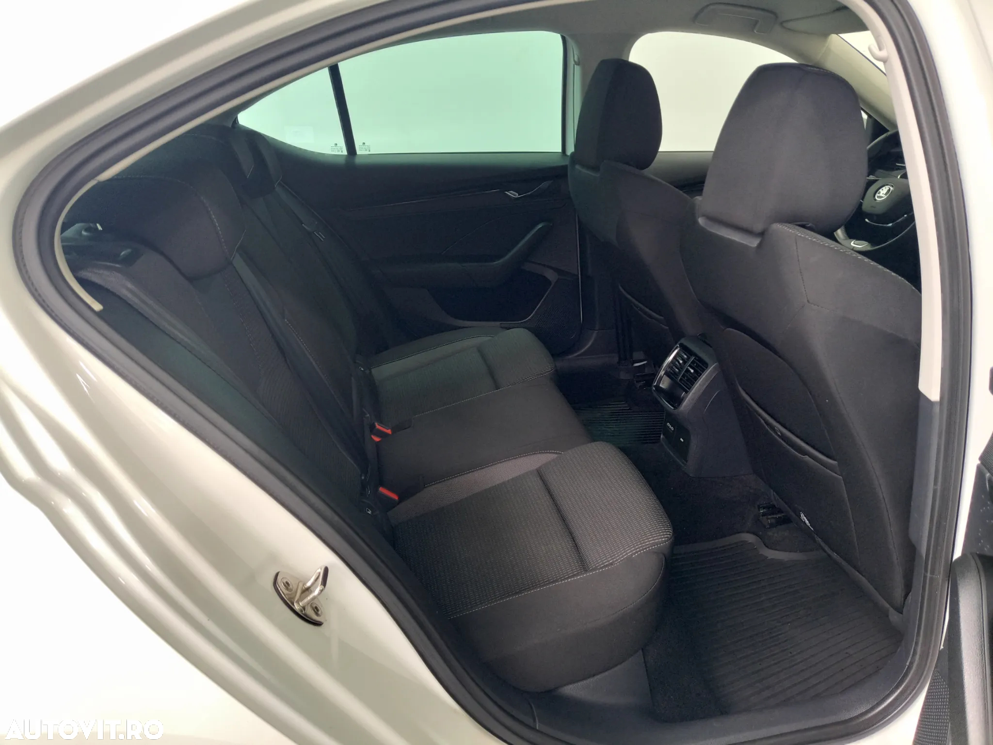 Skoda Octavia 1.0 TSI Ambition - 25