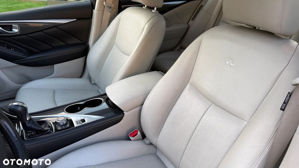 Infiniti Q50 - 15