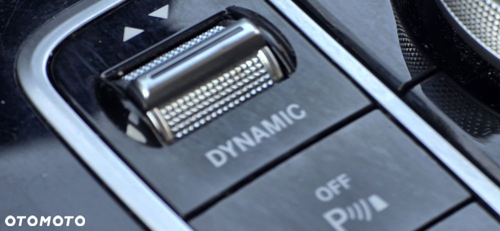 Mercedes-Benz GLC - 25