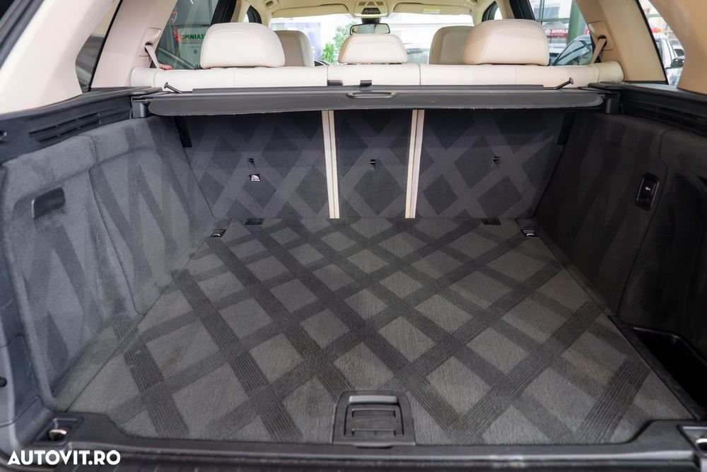 BMW X5 xDrive30d - 16