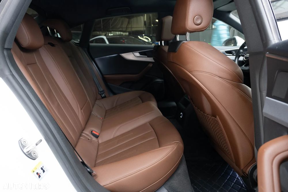 Audi A5 Sportback 2.0 TDI quattro S tronic - 33