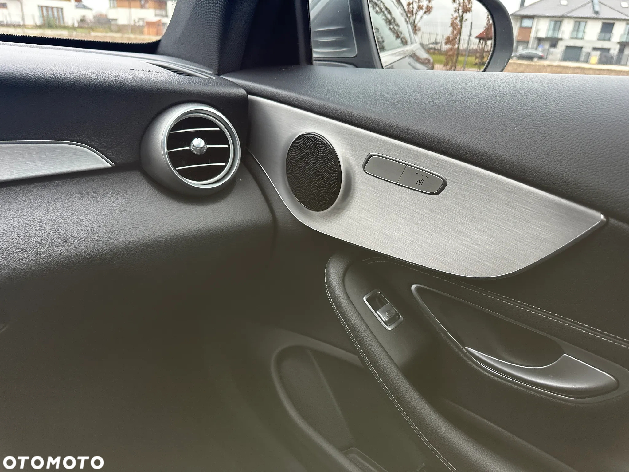 Mercedes-Benz Klasa C 220 d Coupe 9G-TRONIC AMG Line - 11
