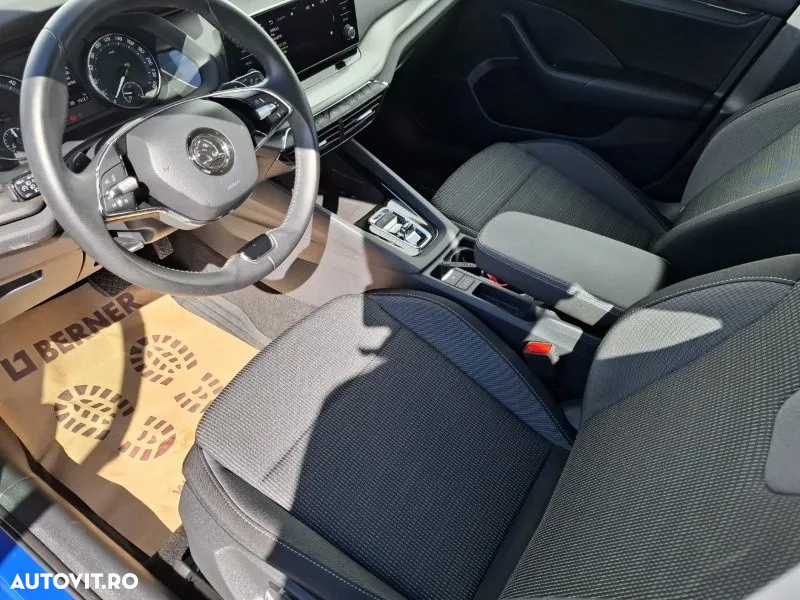 Skoda Octavia 2.0 TDI DSG Ambition - 29
