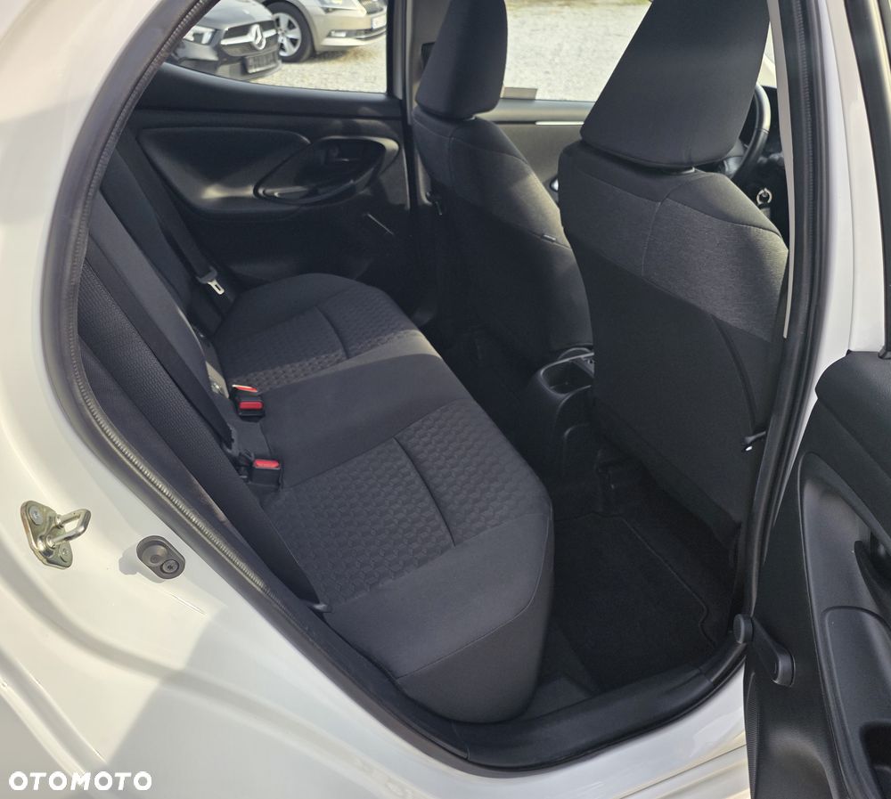 Toyota Yaris 1.5 Active - 18