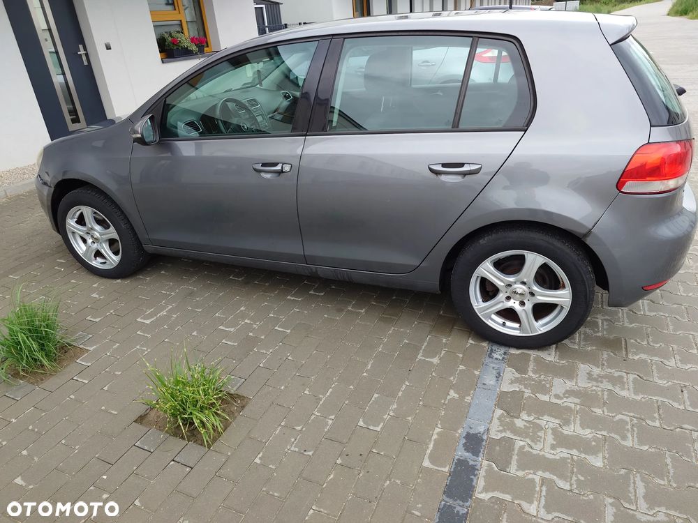 Volkswagen Golf 1.6 Comfortline - 17