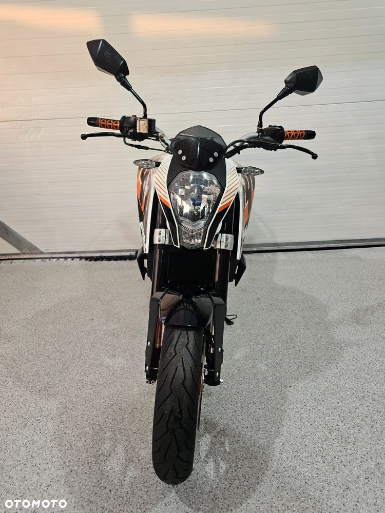 KTM Duke - 11
