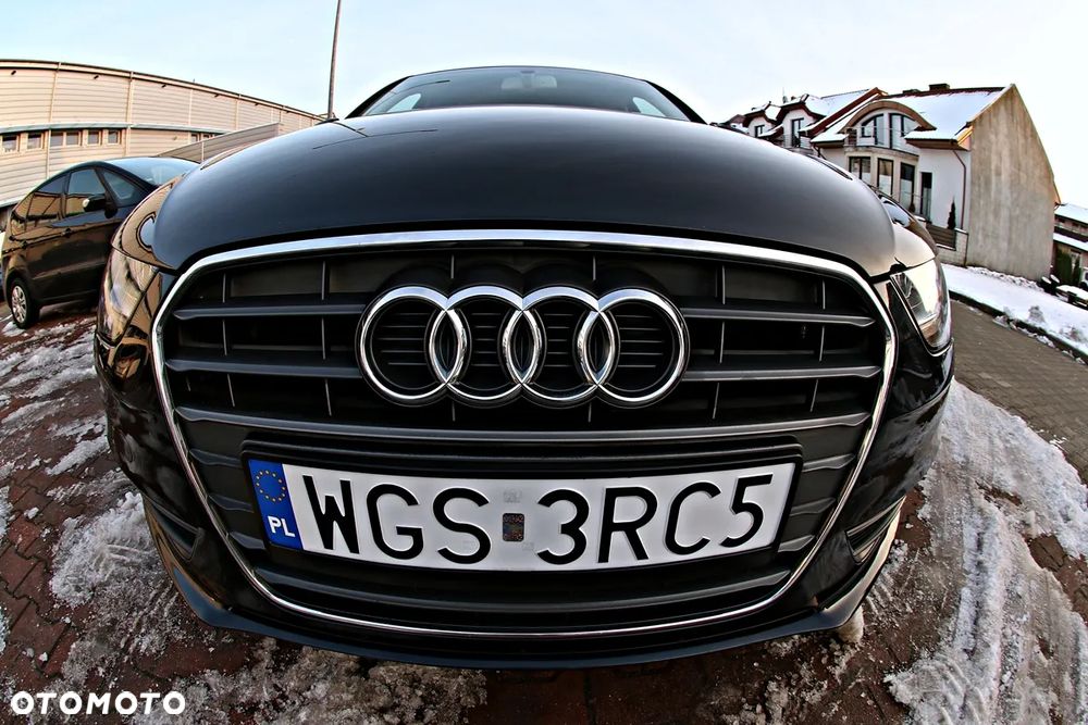 Audi A4 Limousine - 10