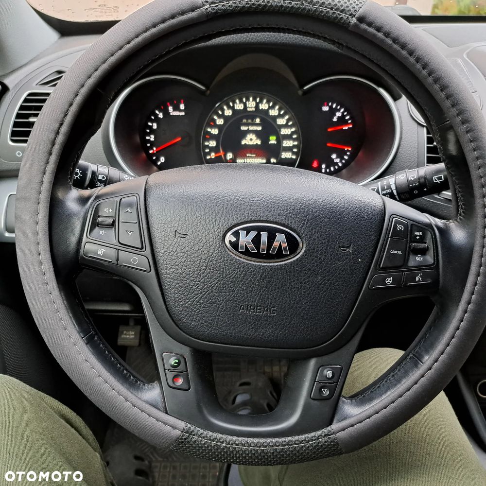 Kia Sorento - 22