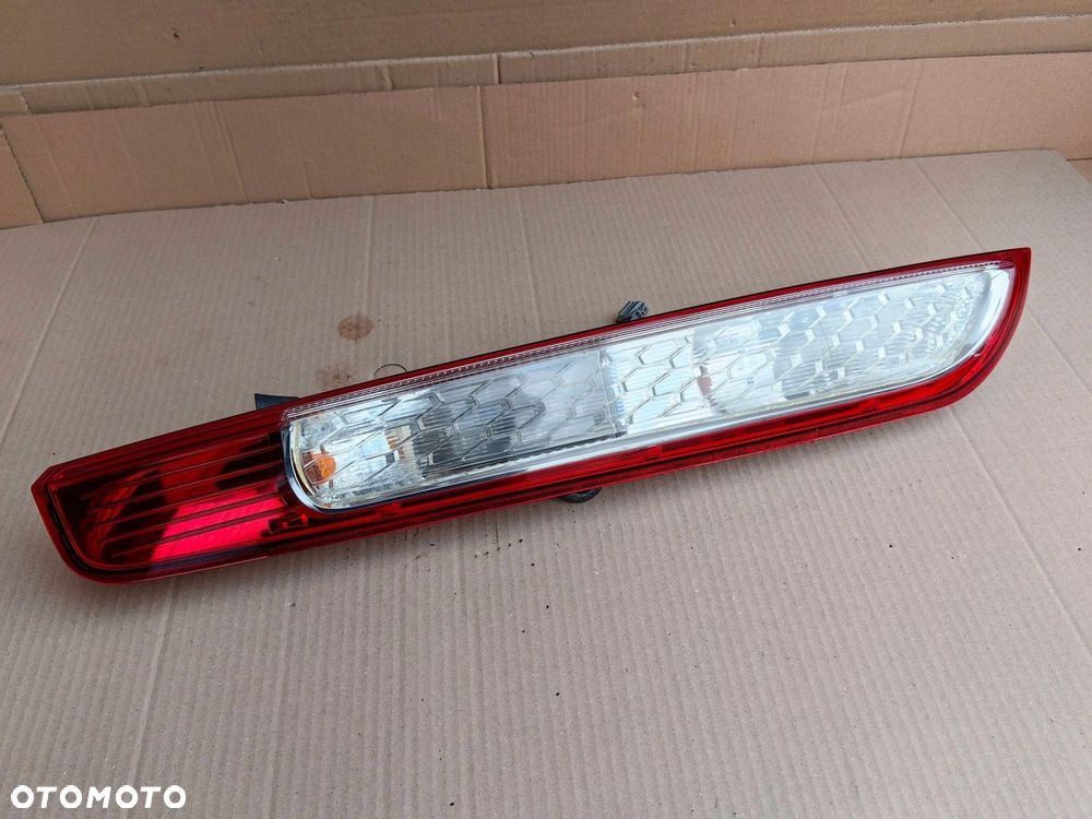 Lampa tył tylna PRAWA prawy tył Ford Focus Mk2 HB 8M51-13404-A - 1