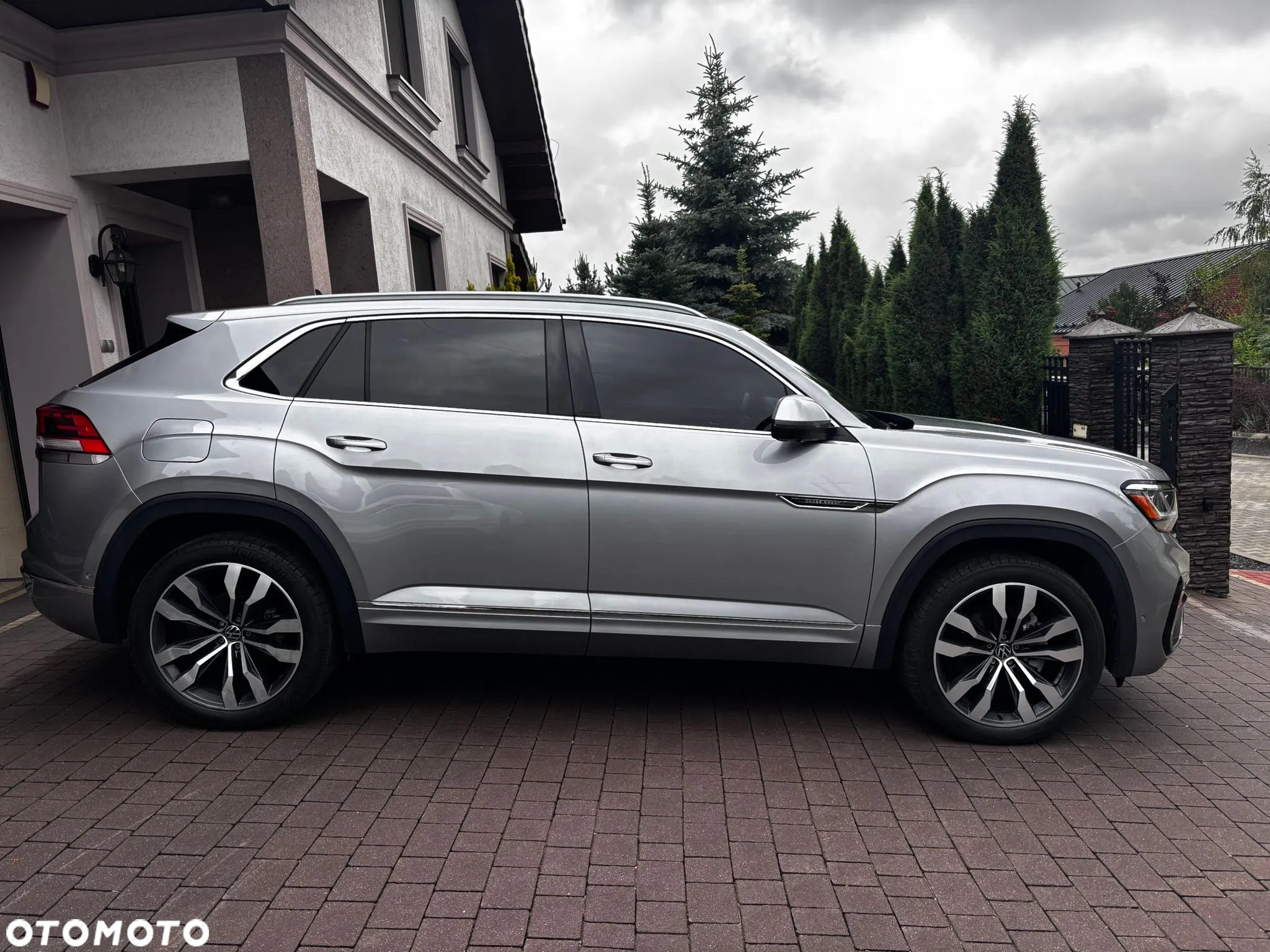Volkswagen Atlas - 4