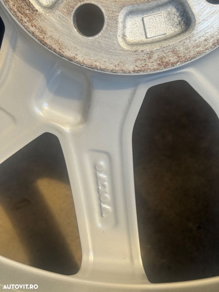 Vând jante originale Volvo pe 18” cu anvelope de iarnă - 8