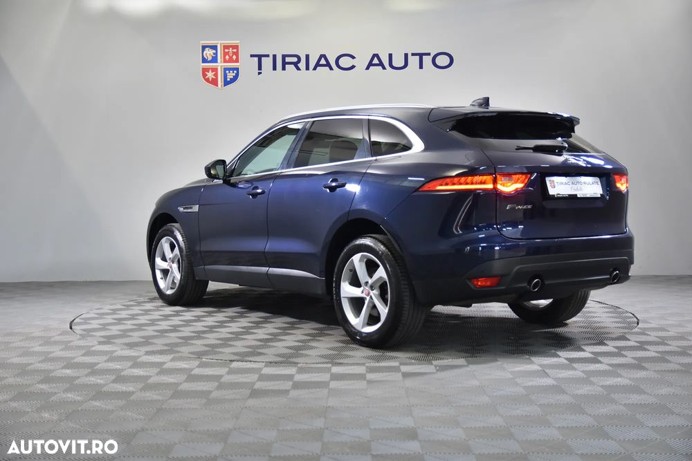 Jaguar F-Pace - 3