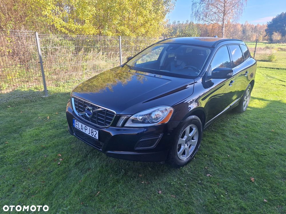 Volvo XC 60 D4 Momentum - 1