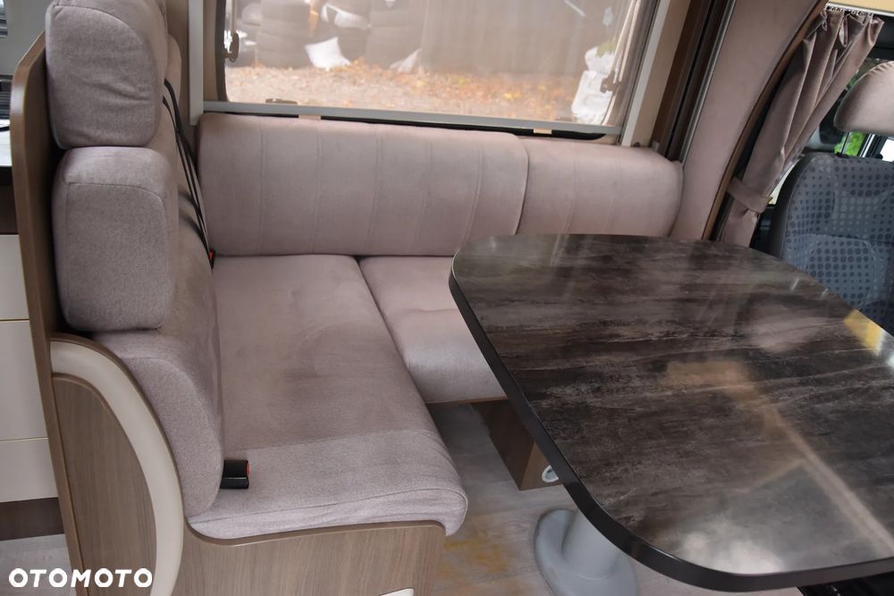 Ford CHAUSSON Titanium - 18