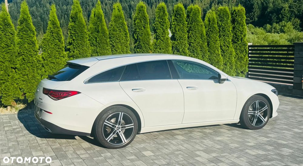 Mercedes-Benz CLA - 4