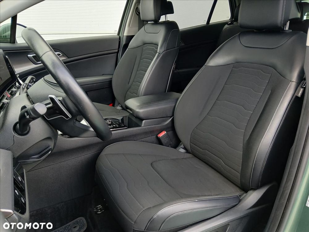 Kia Sportage 1.6 T-GDI HEV L 2WD - 19