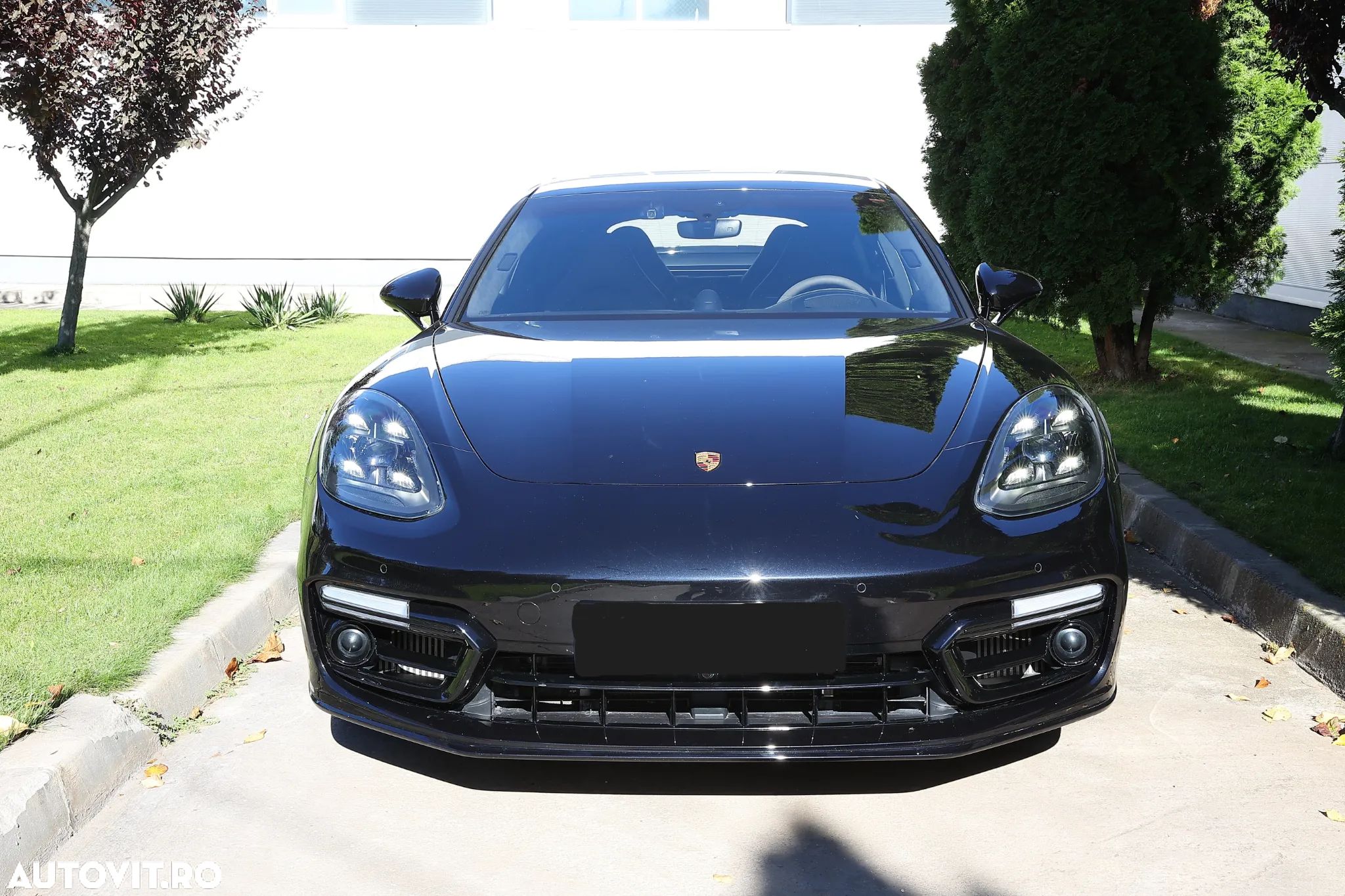 Porsche Panamera - 1