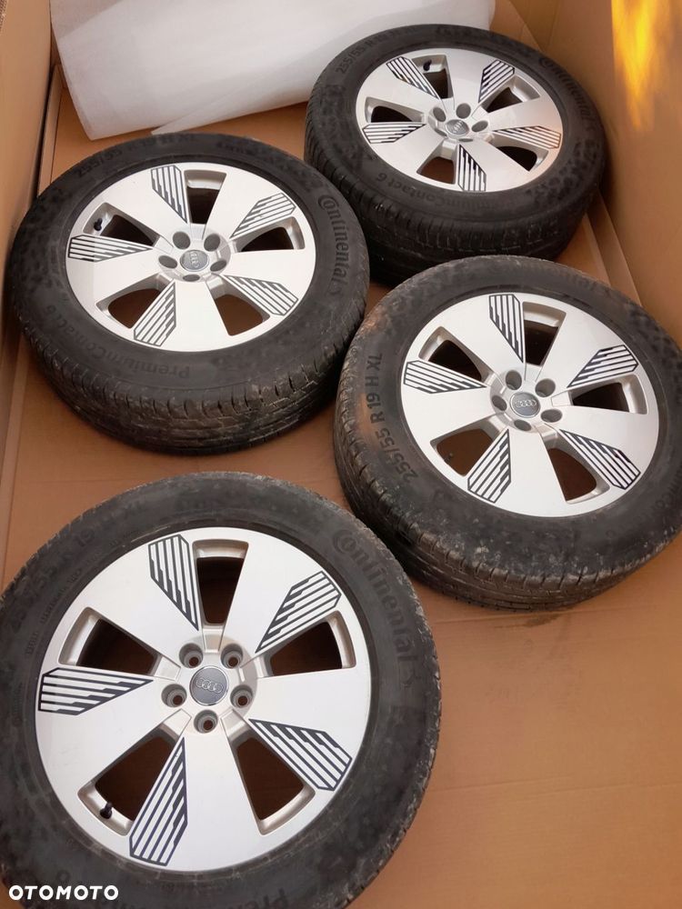 audi e-tron q7 q8 felgi koła z oponami 19" 5x112 255/55 - 1