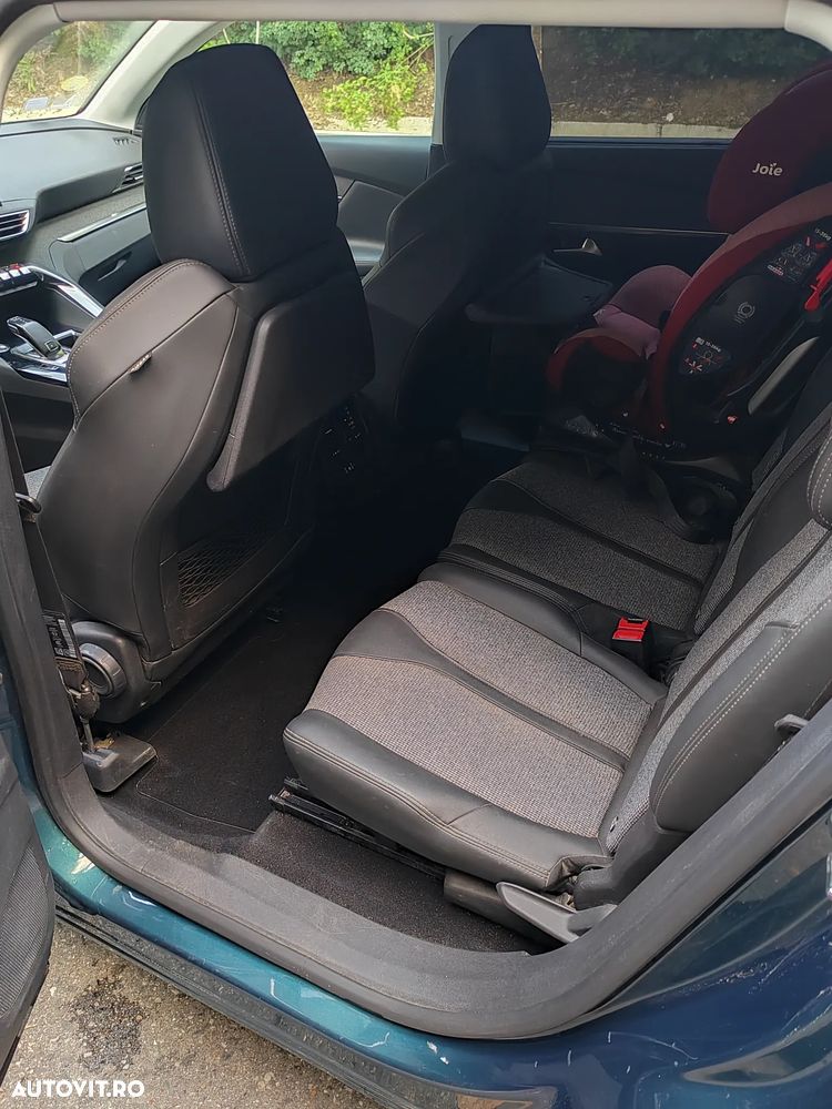Peugeot 5008 1.5L BlueHDI EAT8 S&S Allure - 22