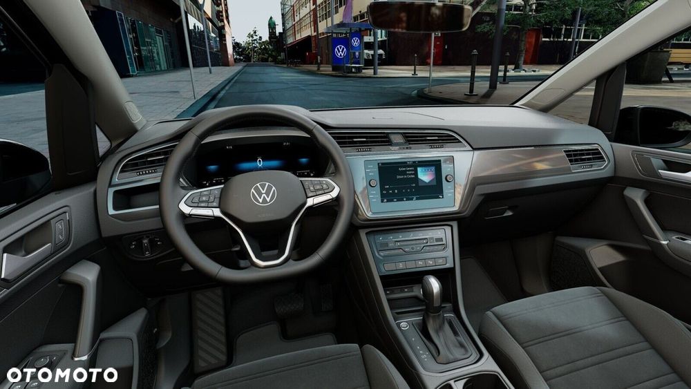 Volkswagen Touran - 9