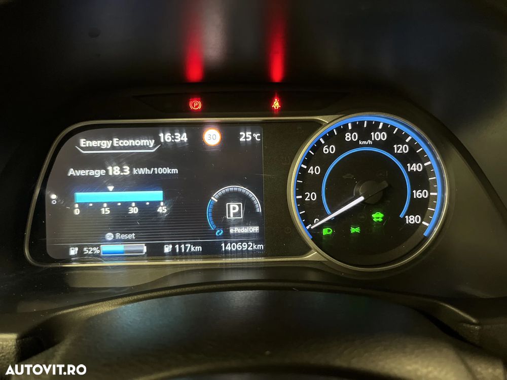 Nissan LEAF Standard - 16