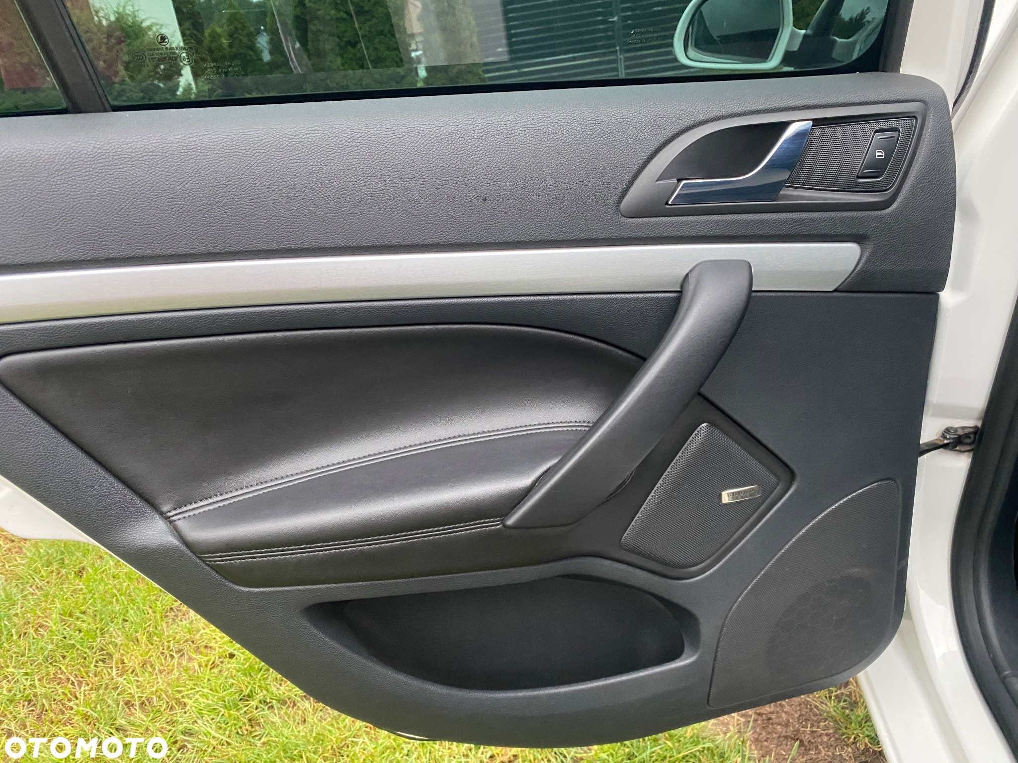 Skoda Octavia 2.0 TDI RS - 25