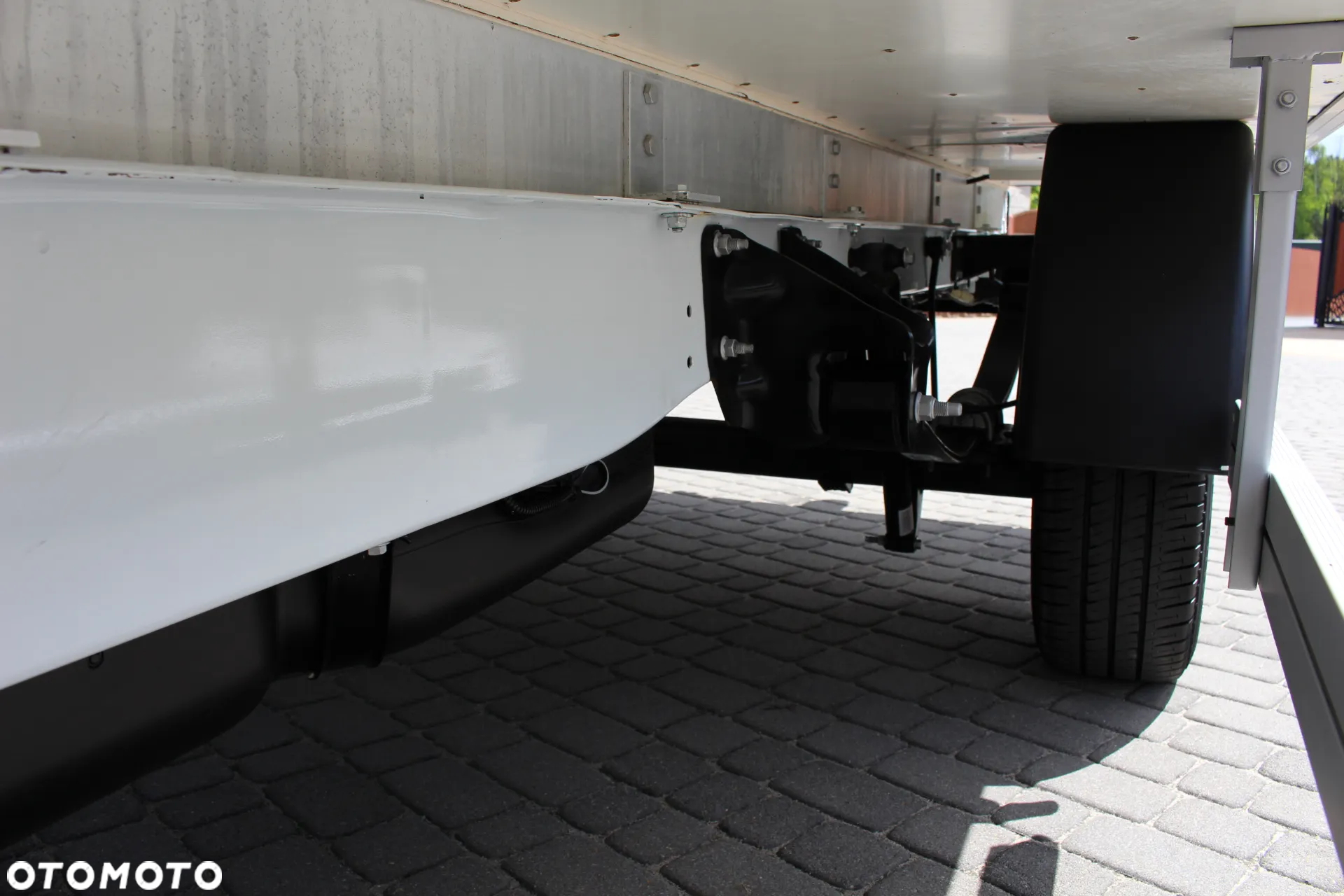 Ford TRANSIT / CHŁODNIA / IZOTERMA / POLSKI SALON / NISKI PRZEBIEG / JAK NOWY/ - 13