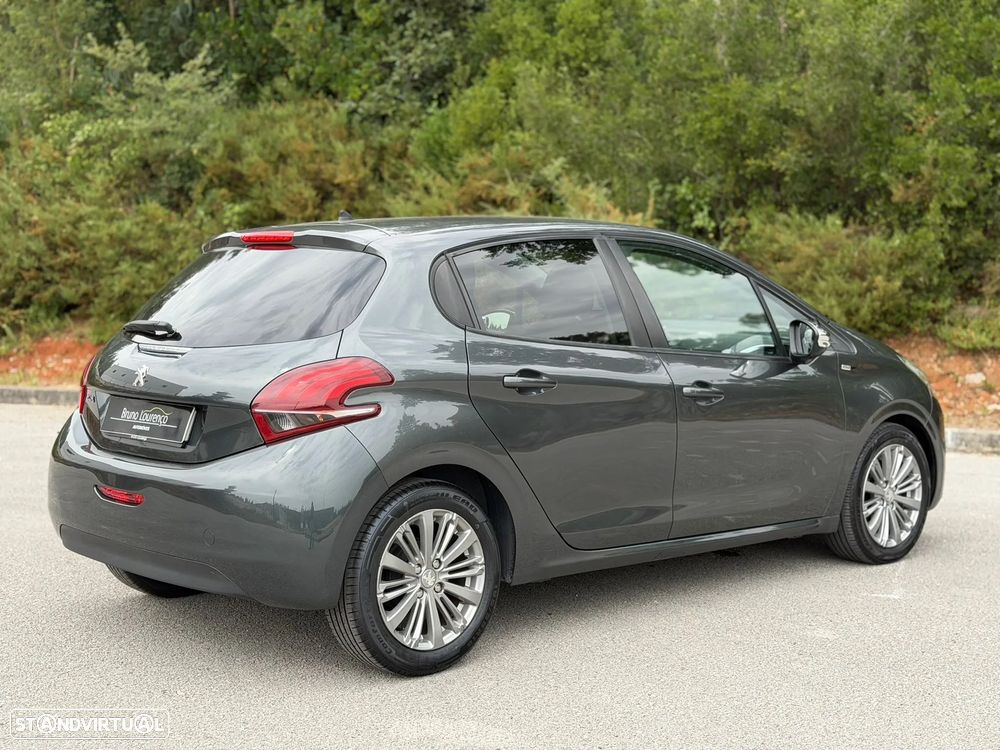 Peugeot 208 1.6 BlueHDi Style - 5