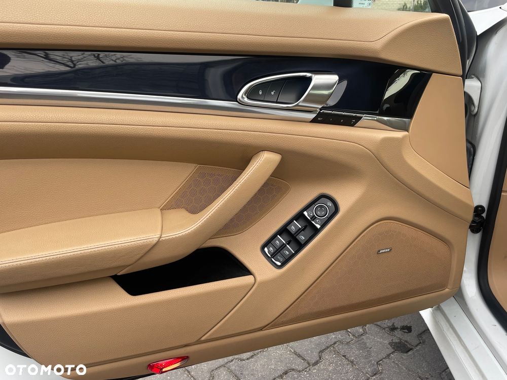 Porsche Panamera Diesel - 14