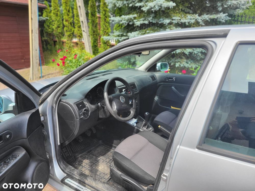 Volkswagen Golf 1.9 TDI Comfortline - 5