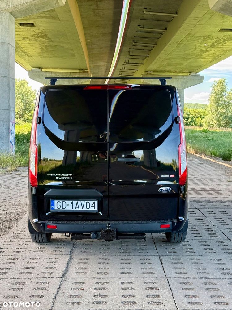 Ford Transit Custom - 11