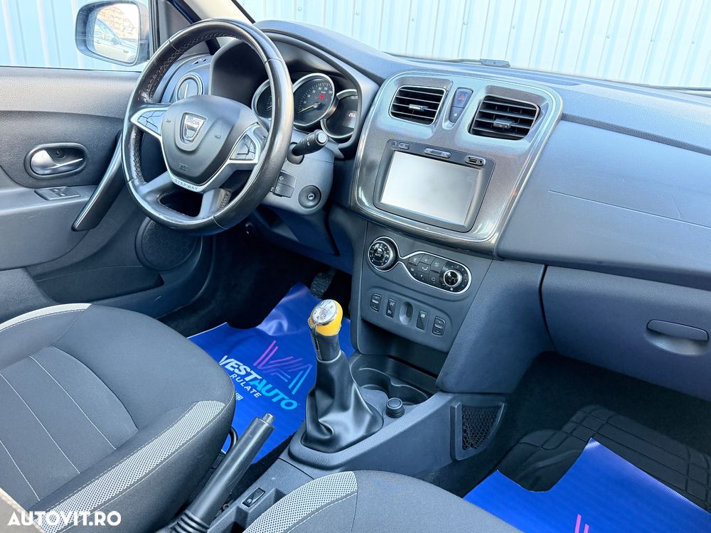 Dacia Logan 1.5 dCi Stepway - 5