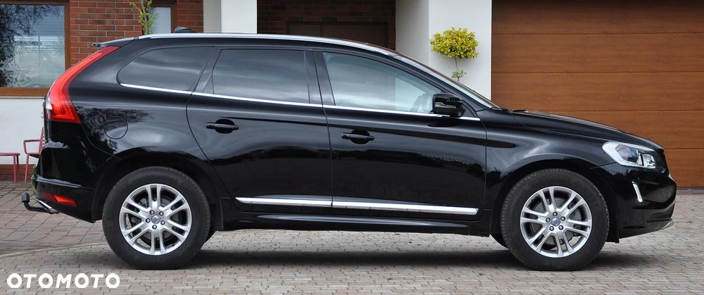 Volvo XC 60 D5 AWD Geartronic Summum - 15
