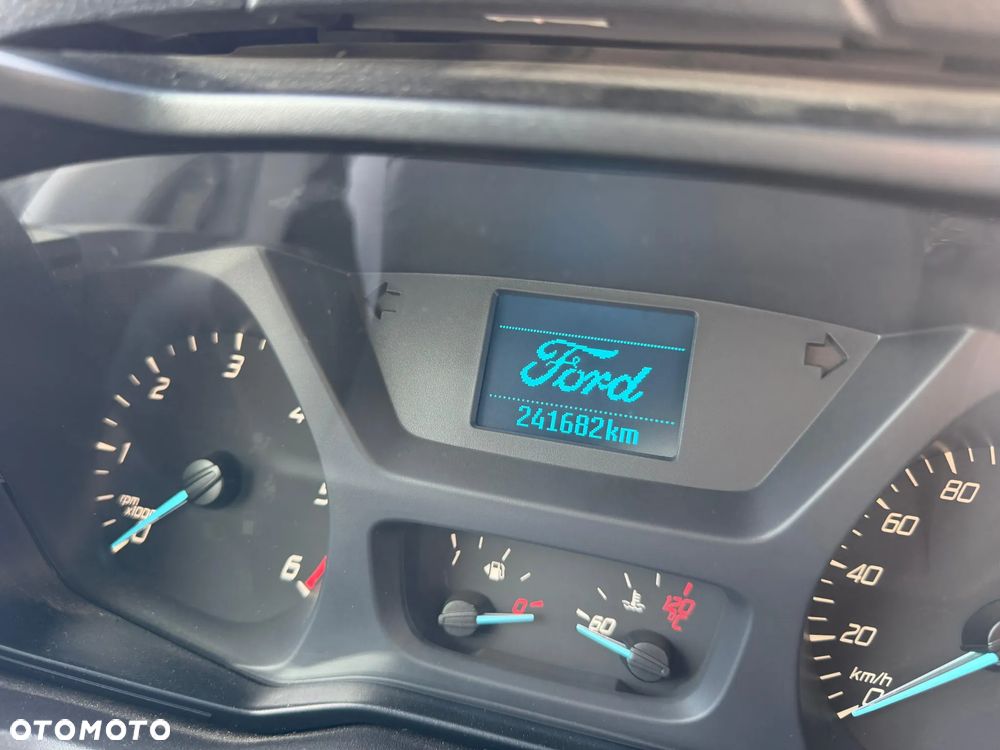 Ford Transit - 6
