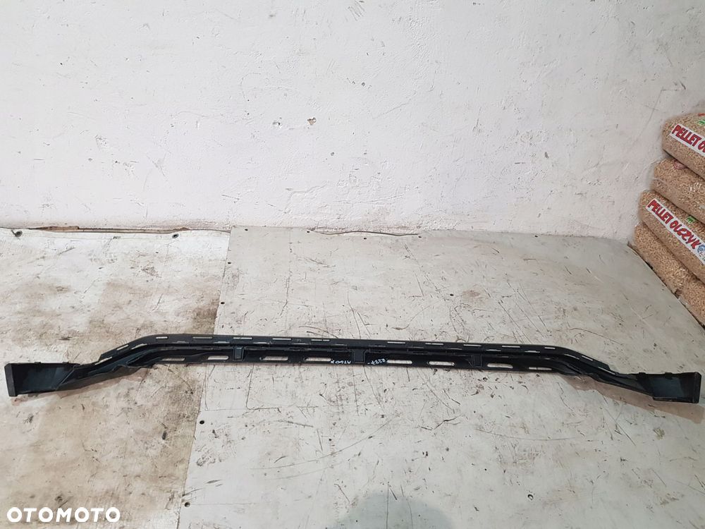 dokładka ślizg zderzaka tył 52453-0h020 toyota aygo x 22- - 6