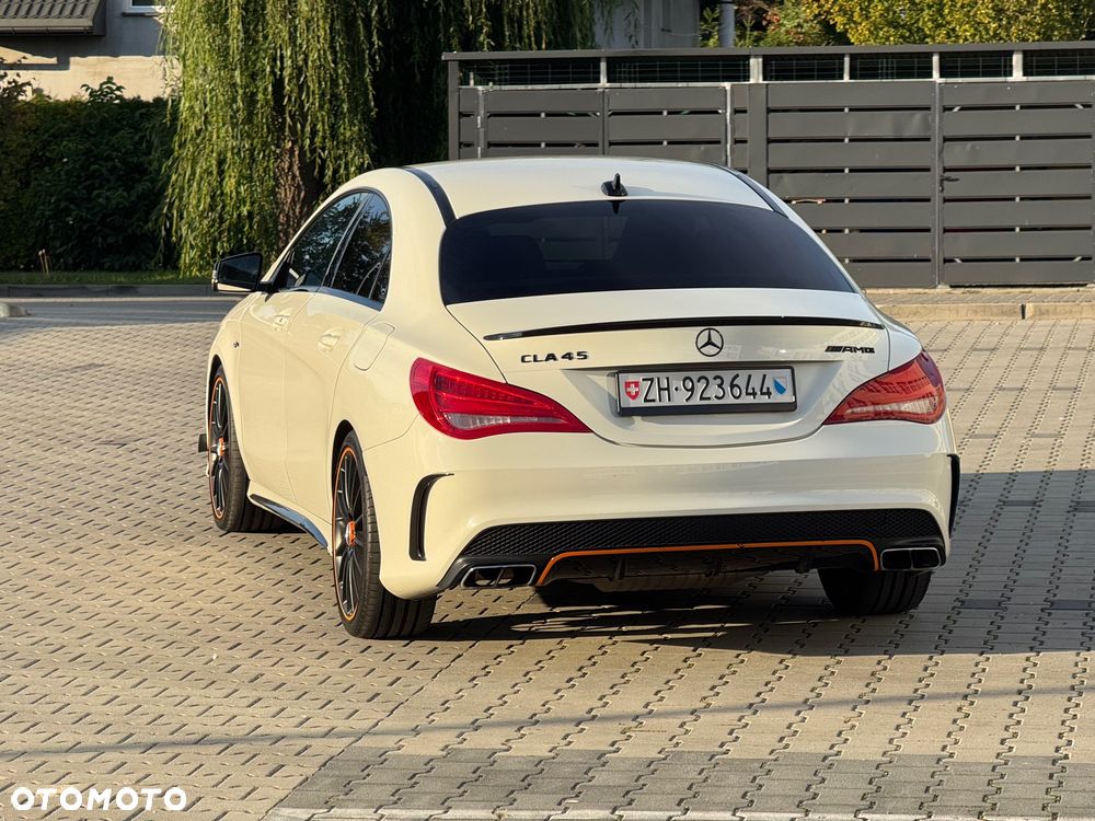 Mercedes-Benz CLA AMG 45 4Matic 7G-DCT Orange Art Edition - 20