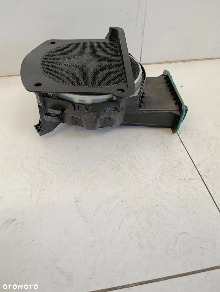 Głośnik subwoofer harmankaroon BMW X4 G02 - 3