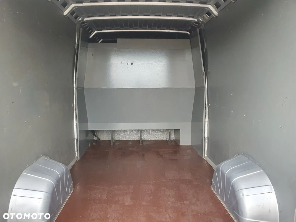 Peugeot BOXER 2.2 150 KM L3 H2 BRYGADÓWKA 7 OSÓB LEDY KLIMA TEMPOMAT HAK - 14