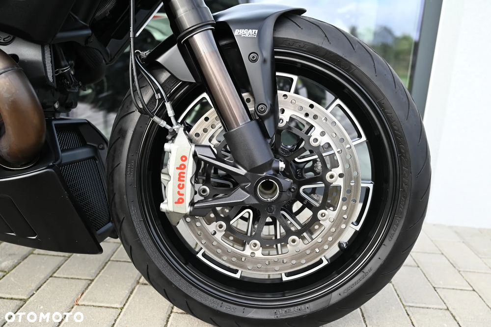 Ducati Diavel - 28