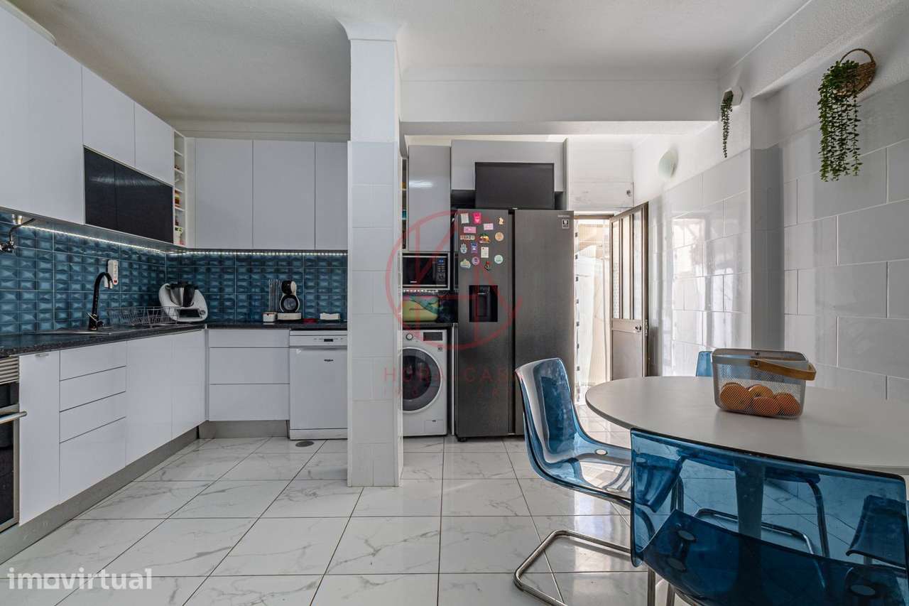 T3 com logradouro de 38 m² em Alhos Vedros