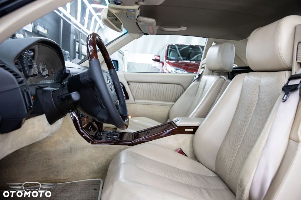 Mercedes-Benz SL - 31